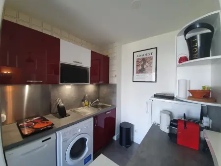 2 pièces rénové, terrasse Sud-Ouest, parking - La Grande-Motte : photo 10