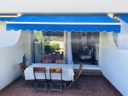 Studio cabine 4 pers. au Boucanet avec accès plage privé : photo 5