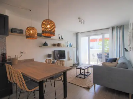 Appartement 2 pièces climatisé, terrasse 12m² - Grau-du-Roi : photo 6