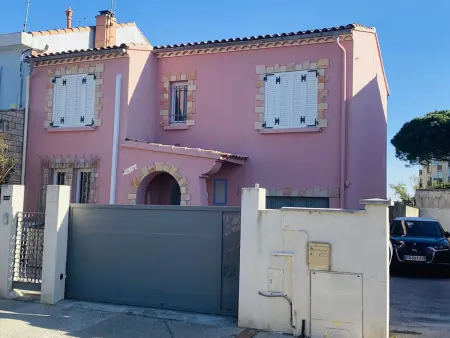 Villa 8 pers. au centre du Grau-du-Roi, jardin 200 m²