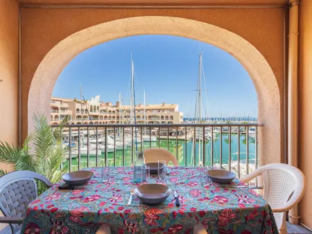 Studio Port de la Gavine I, vue mer à Hyères : photo 15