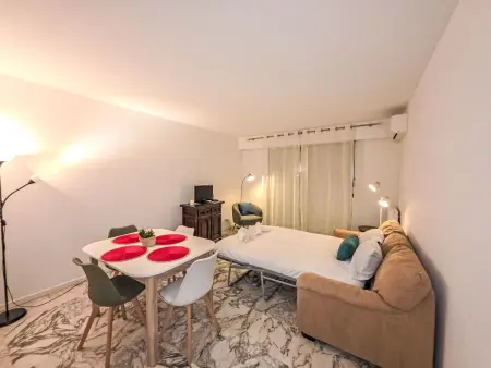 Appartement Presqu'Île : 2 pièces face à la mer à Cannes : photo 14