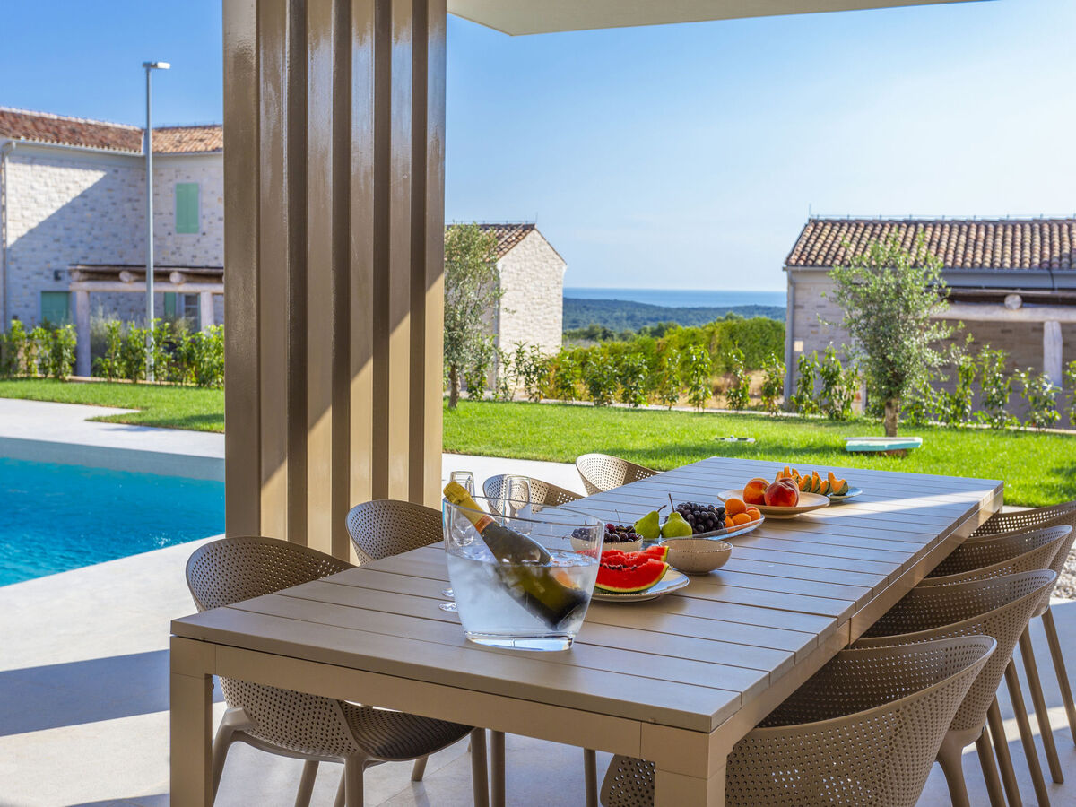 Villa Design Emily White, piscine privée à Rovinj - Photo 17