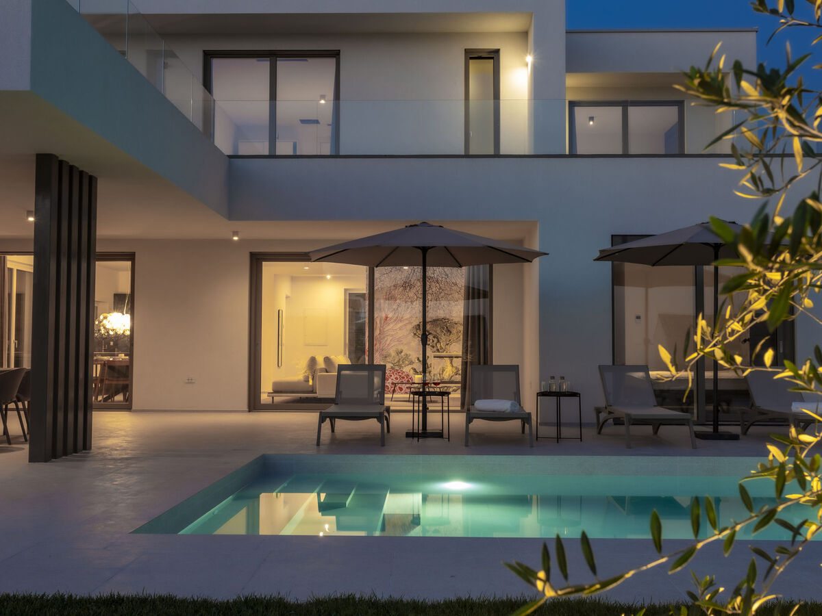 Villa Design Emily White, piscine privée à Rovinj - Photo 28