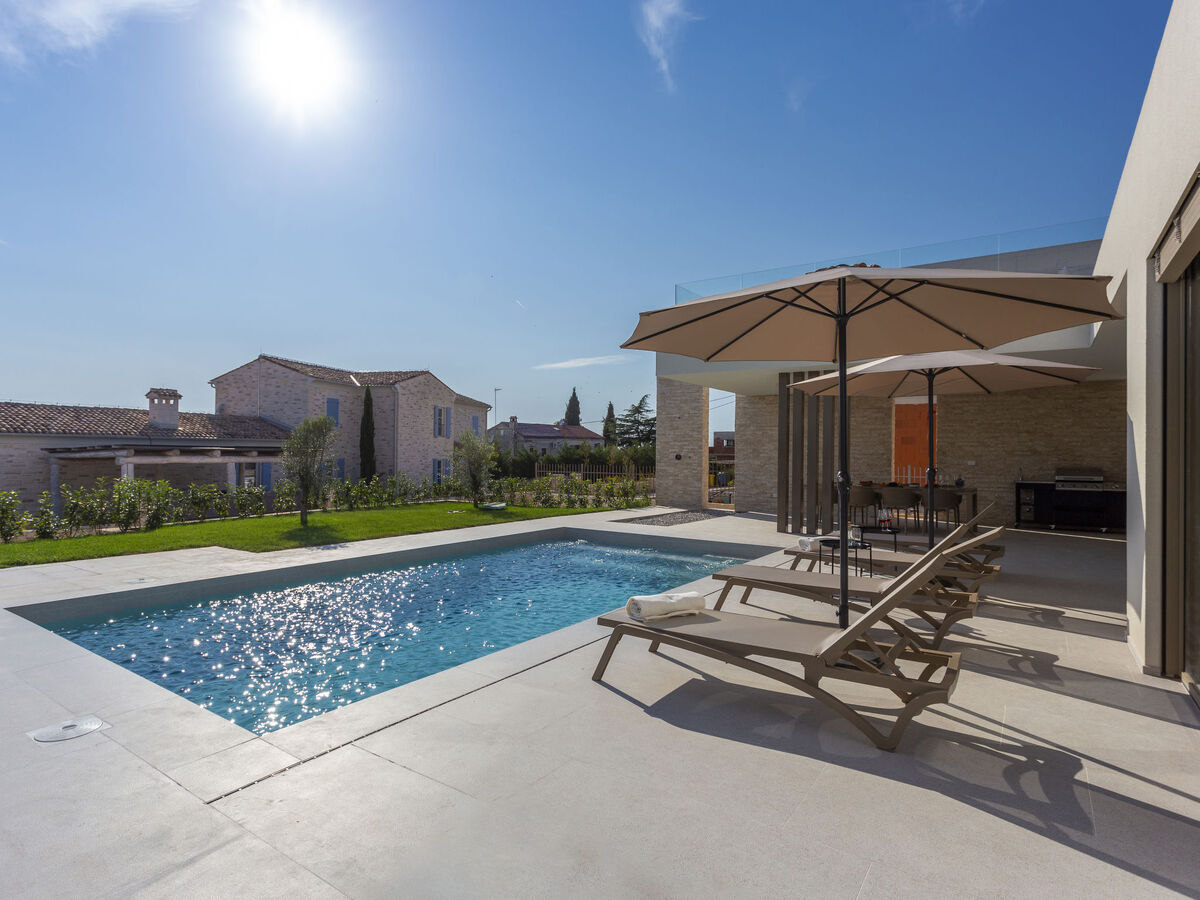 Villa Design Emily White, piscine privée à Rovinj - Photo 29