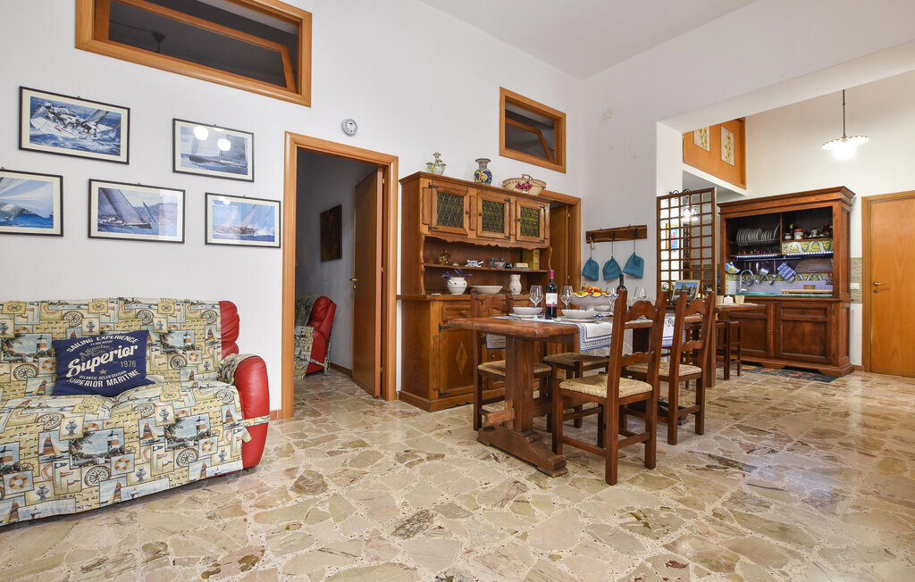 Maison 2 chambres à Capaci, 800 m des plages - Photo 3
