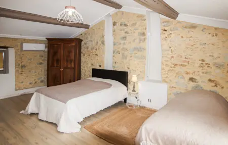 Bastide provençale avec piscine privée à Villes sur Auzon : photo 22