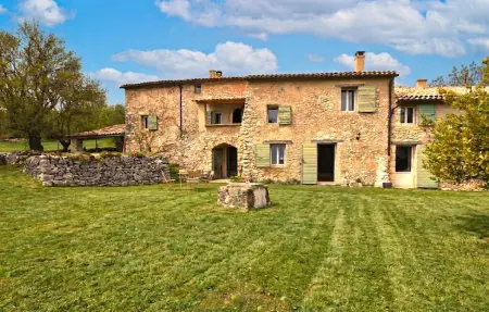 Ancienne ferme en pierre, piscine chauffée 60m², Sault : photo 1