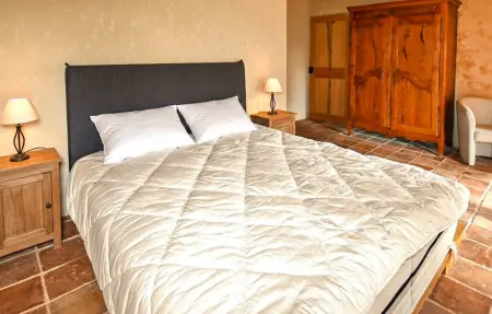 Ancienne ferme en pierre, piscine chauffée 60m², Sault : photo 17