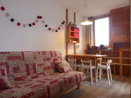 Studio divisible 24m² balcon à La Plagne, 100m pistes : photo 2