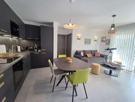 Location appartement à Lumio, Appartement, clim et parking - 4 pers.
