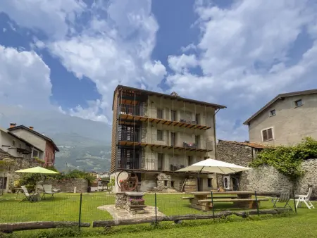 Antica Dimora Riat – Appartement rénové Valtellina : photo 2