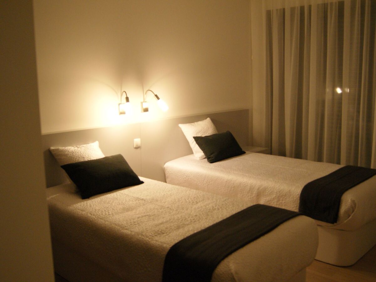 Villa 4 chambres avec piscine chauffée à Atalaia - Photo 14
