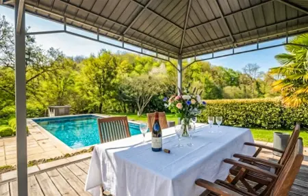 Maison 8 personnes avec piscine à Saint-Benoît : photo 2