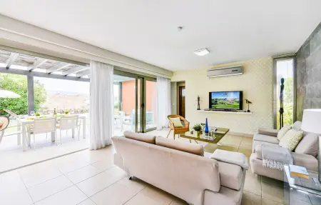 Villa 21 avec piscine privée à San Bartolomé de Tirajana : photo 3