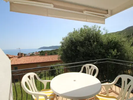 Appartement rénové vue mer et Cap de Creus à Llançà : photo 1