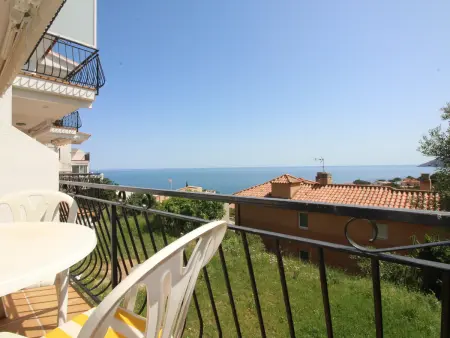 Appartement rénové vue mer et Cap de Creus à Llançà : photo 4