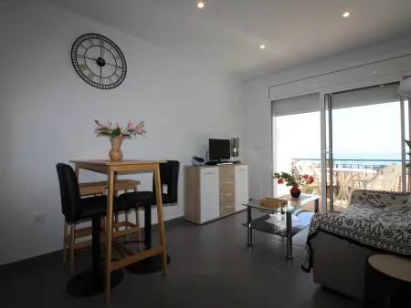 Appartement rénové vue mer et Cap de Creus à Llançà : photo 8