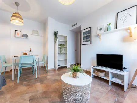 Appartement 46 m² centre Torremolinos, terrasse et transports : photo 2