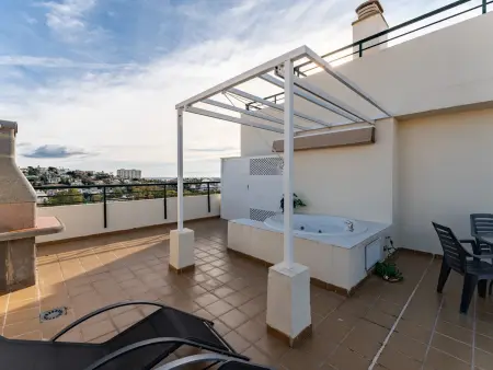 Duplex Torrequebrada avec terrasse jacuzzi à Benalmádena : photo 6