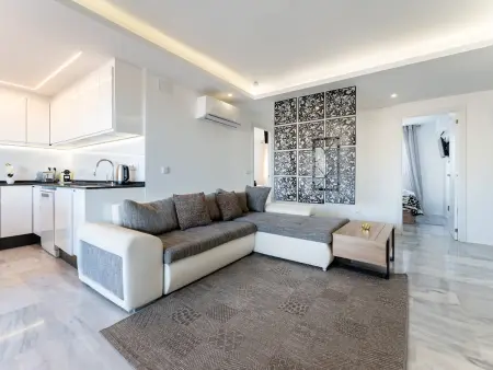 Duplex Torrequebrada avec terrasse jacuzzi à Benalmádena : photo 11