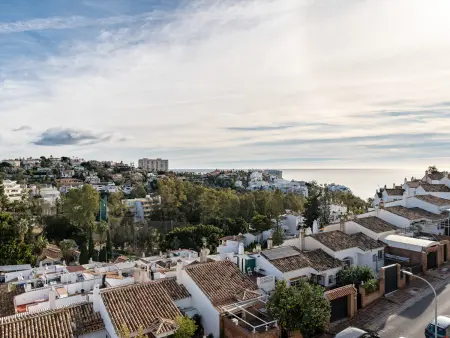 Duplex Torrequebrada avec terrasse jacuzzi à Benalmádena : photo 32