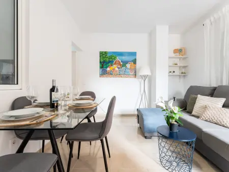 Appartement rénové centre Málaga, cour intérieure : photo 1