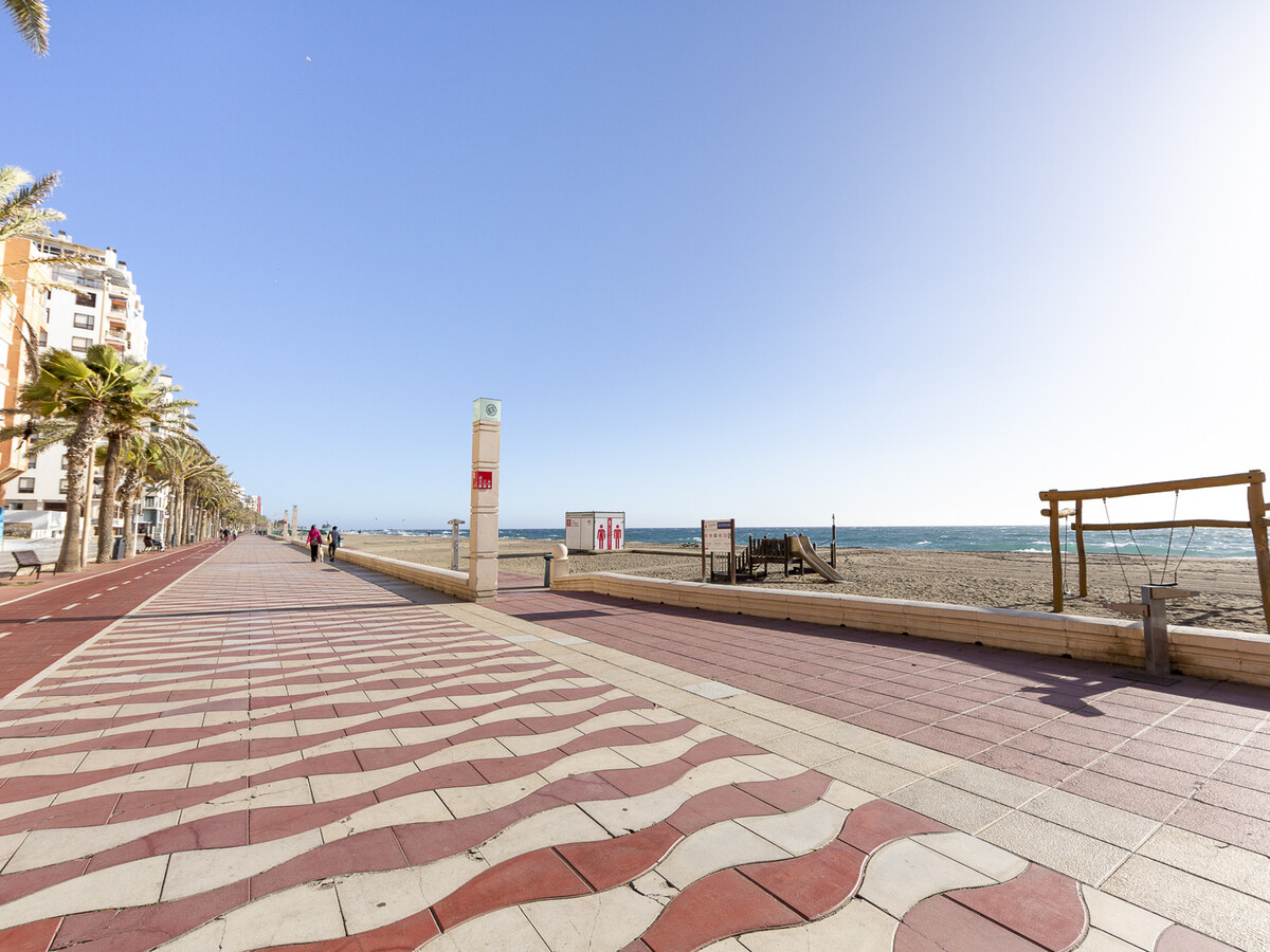 Appartement 82 m² El Zapillo, 3 chambres, terrasse mer - Photo 23