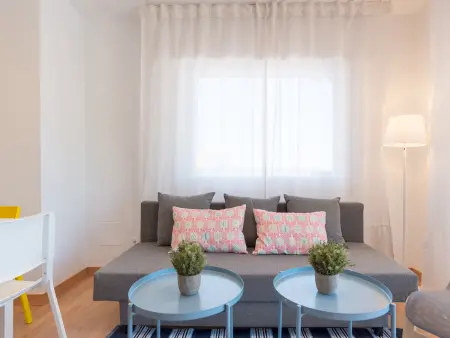 Appartement 45m² moderne, terrasse & vue montagne à 80m plage : photo 9