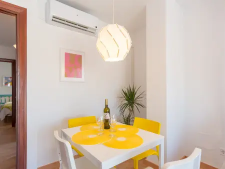 Appartement 45m² moderne, terrasse & vue montagne à 80m plage : photo 17