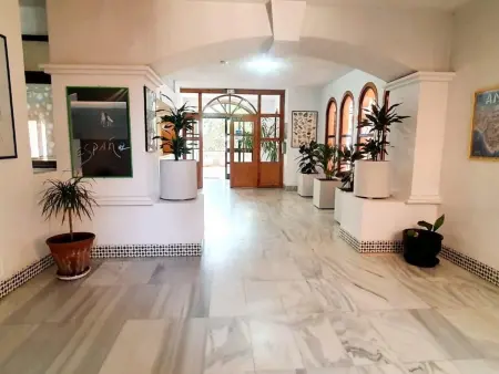 Appartement rénové face à la plage, piscine - 2 pers. : photo 34
