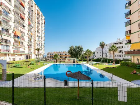 Appartement 105 m² Benalmádena, 2 chambres, piscine : photo 3