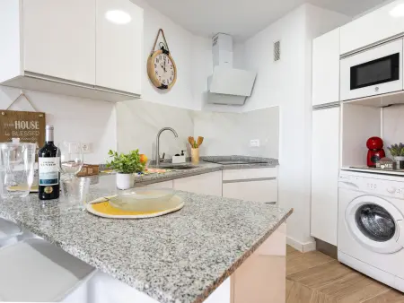 Studio rénové 43 m² avec piscine à Torremolinos : photo 2
