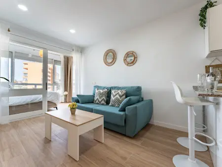 Studio rénové 43 m² avec piscine à Torremolinos : photo 3