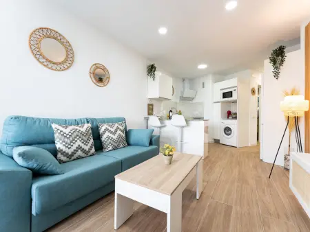 Studio rénové 43 m² avec piscine à Torremolinos : photo 4