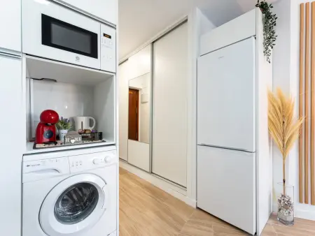 Studio rénové 43 m² avec piscine à Torremolinos : photo 8