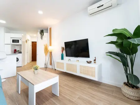 Studio rénové 43 m² avec piscine à Torremolinos : photo 18