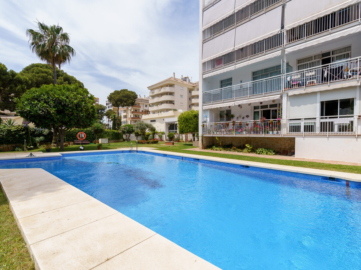 Appartement 1 chambre avec terrasse mer à Benalmádena - Photo 4