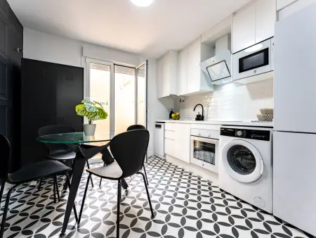 Appartement rénové 4 pers. à 10 min de la plage : photo 6