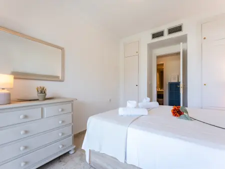 Appartement 1 chambre à 10 min de plage, piscine : photo 4