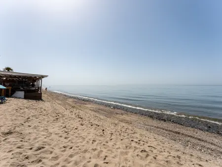 Appartement 1 chambre à 10 min de plage, piscine : photo 22