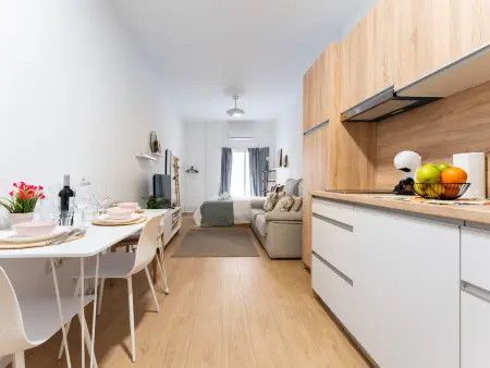 Appartement moderne à 1,5 km du centre de Málaga : photo 2