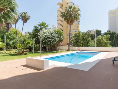 Appartement 2 ch, piscine, parking à 5 min de plage : photo 2