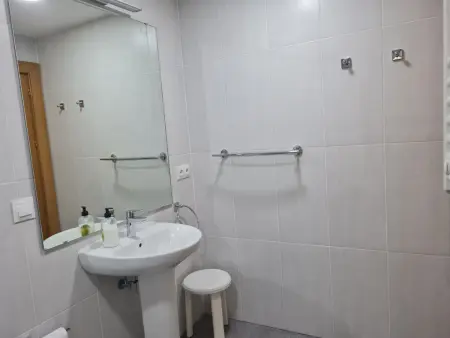 Appartement 2 ch, piscine, parking à 5 min de plage : photo 19