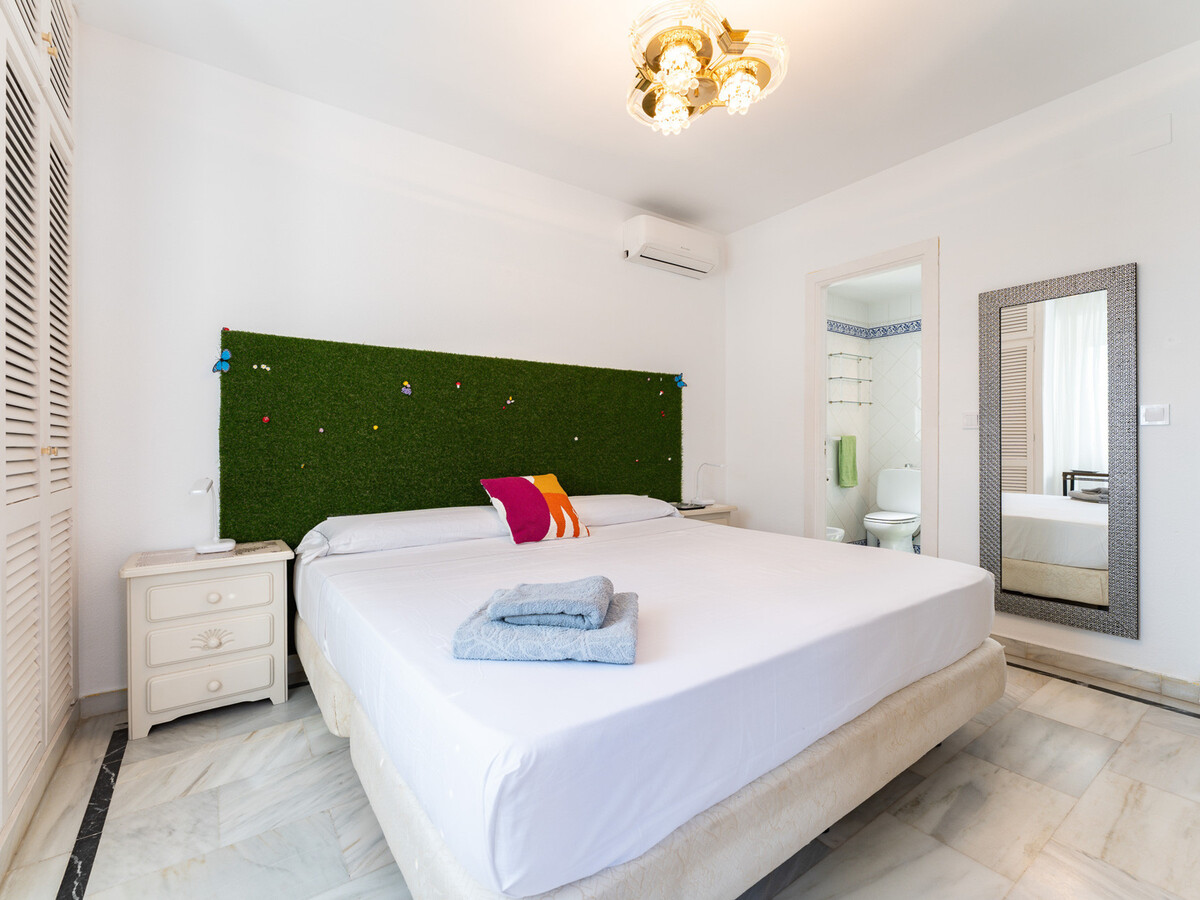 Villa Los Flamencos - Piscine privée, 3 chambres, Estepona - Photo 16