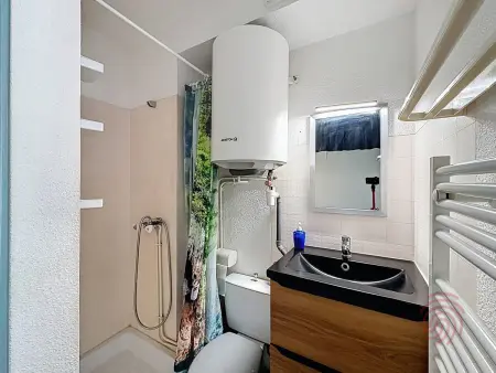 Studio 17 m² animaux acceptés, balcon - Lamalou-les-Bains : photo 8
