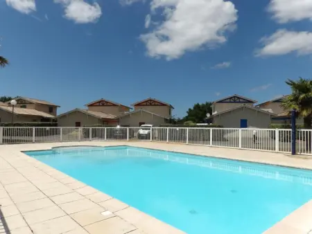 Duplex 7 pers. avec piscine, 3 km plages à Bias : photo 17