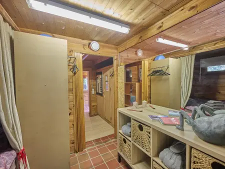 Chalet en bois avec sauna et poêle à bois à Kasterlee, en pleine nature : photo 23