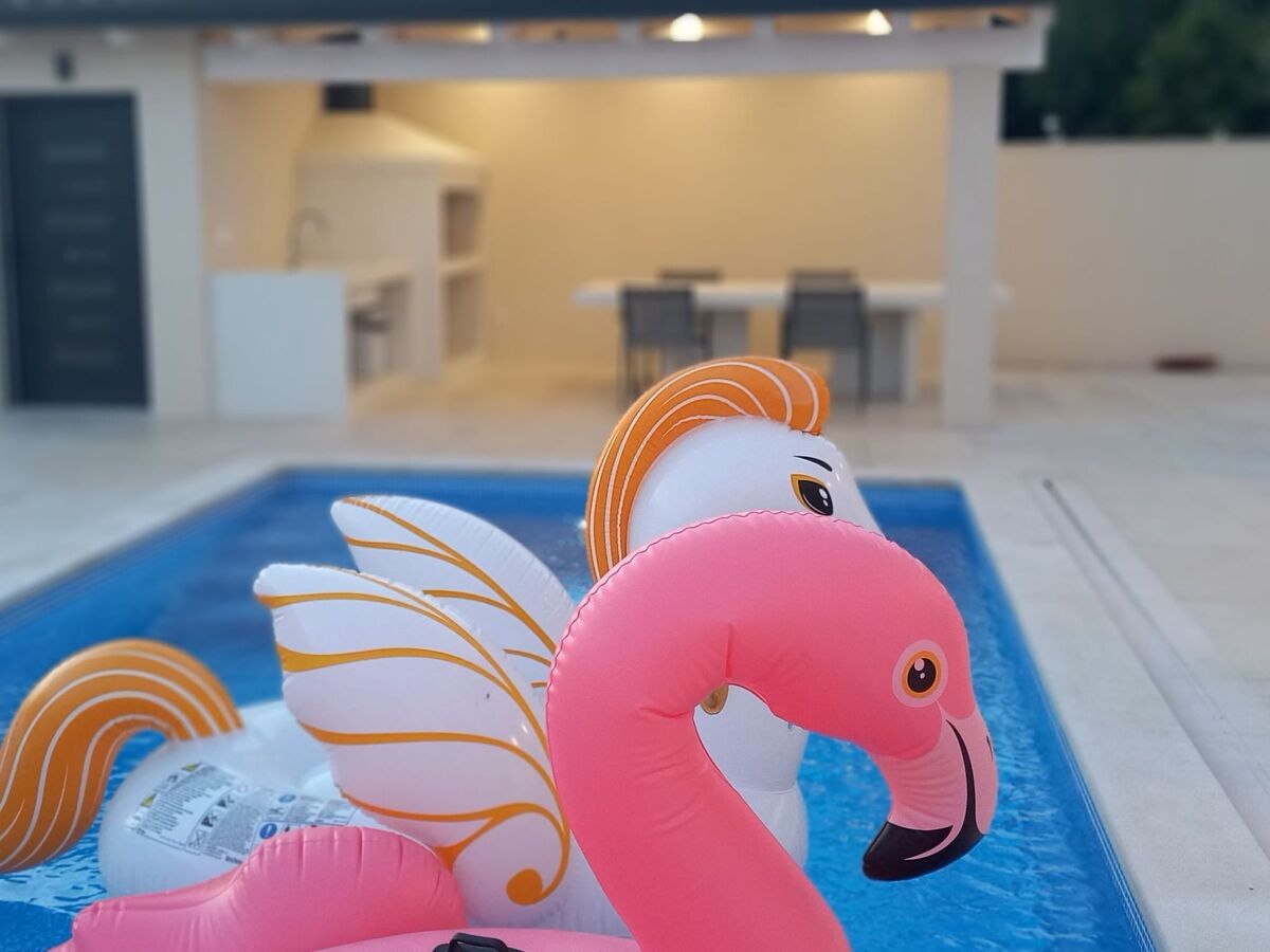 Villa Salvore, maison 10 pers. piscine chauffée, Umag - Photo 1