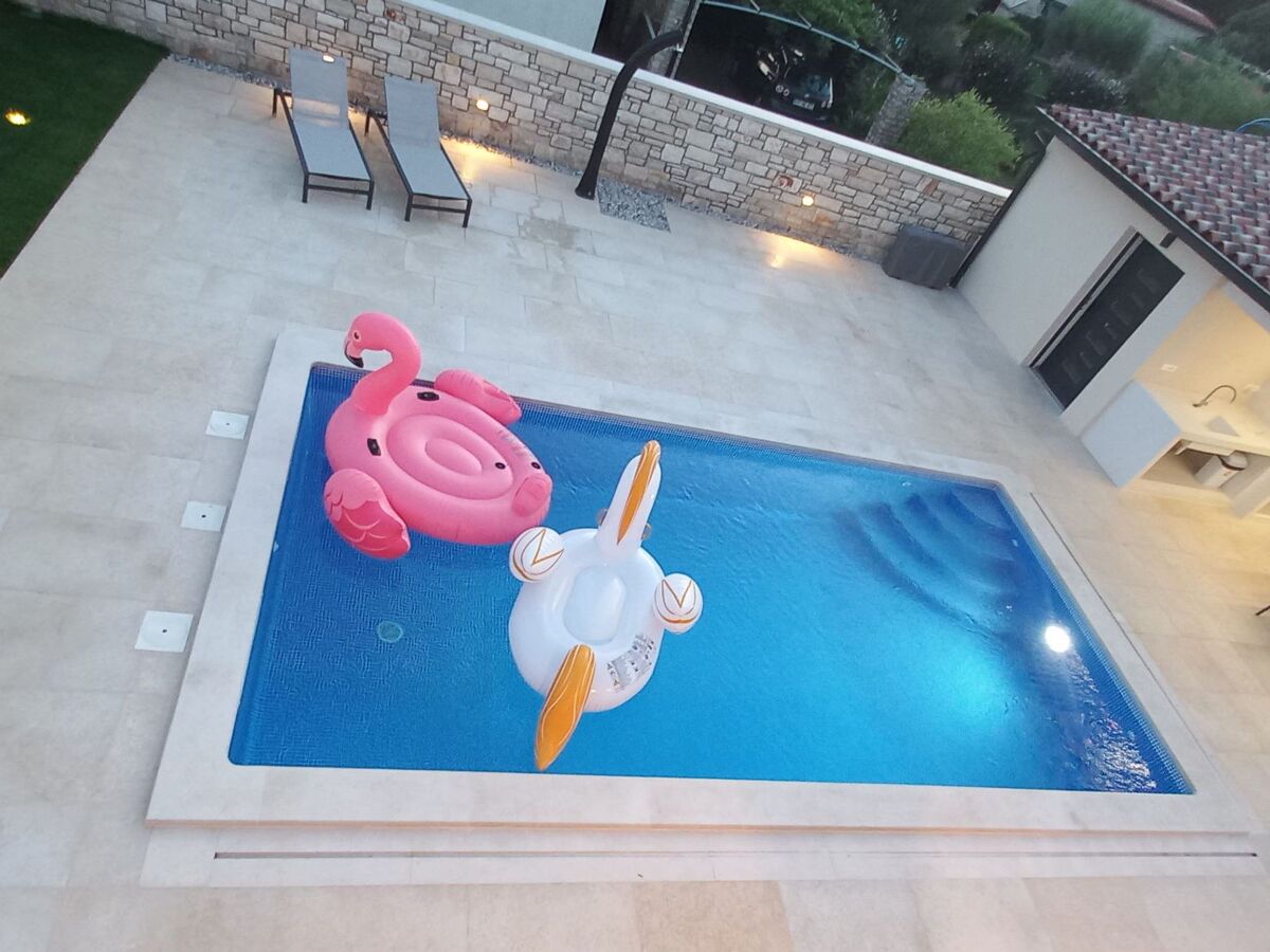 Villa Salvore, maison 10 pers. piscine chauffée, Umag - Photo 2